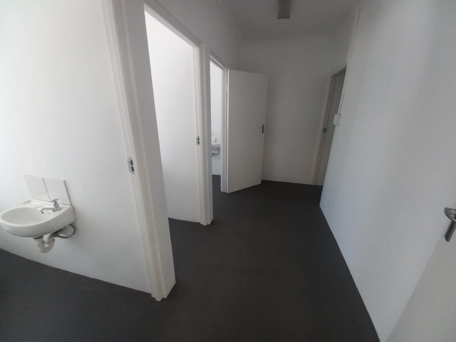 To Let commercial Property for Rent in Maitland Western Cape